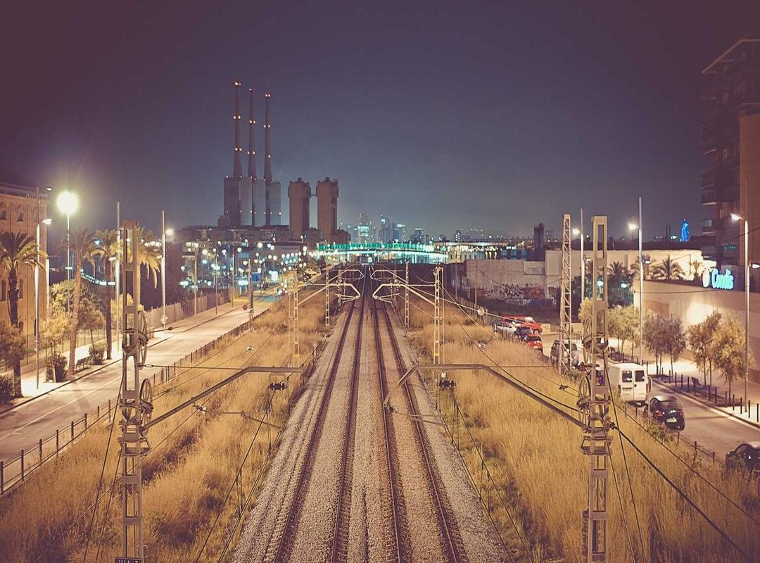 Beyond the Tee: Building the Ultimate Emo Y2K Outfit